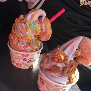 Meet your Posher, Daveina